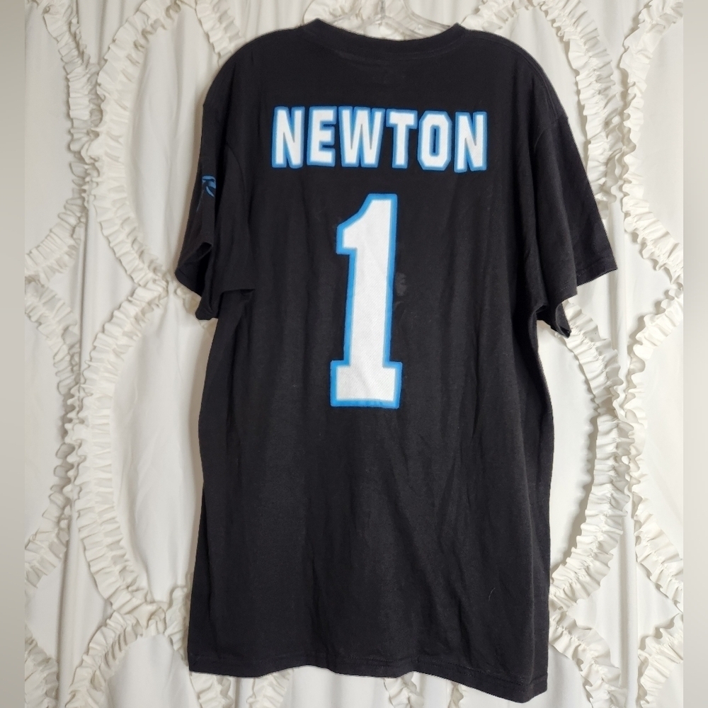Cam Newton Carolina Panthers QB 1 Black White T-Shirt Size XL